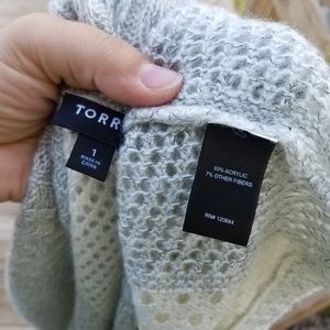 torrid Sweaters - Torrid Grey & White Knit Cardigan torrid Sweaters - Torrid Grey & White Knit Cardigan